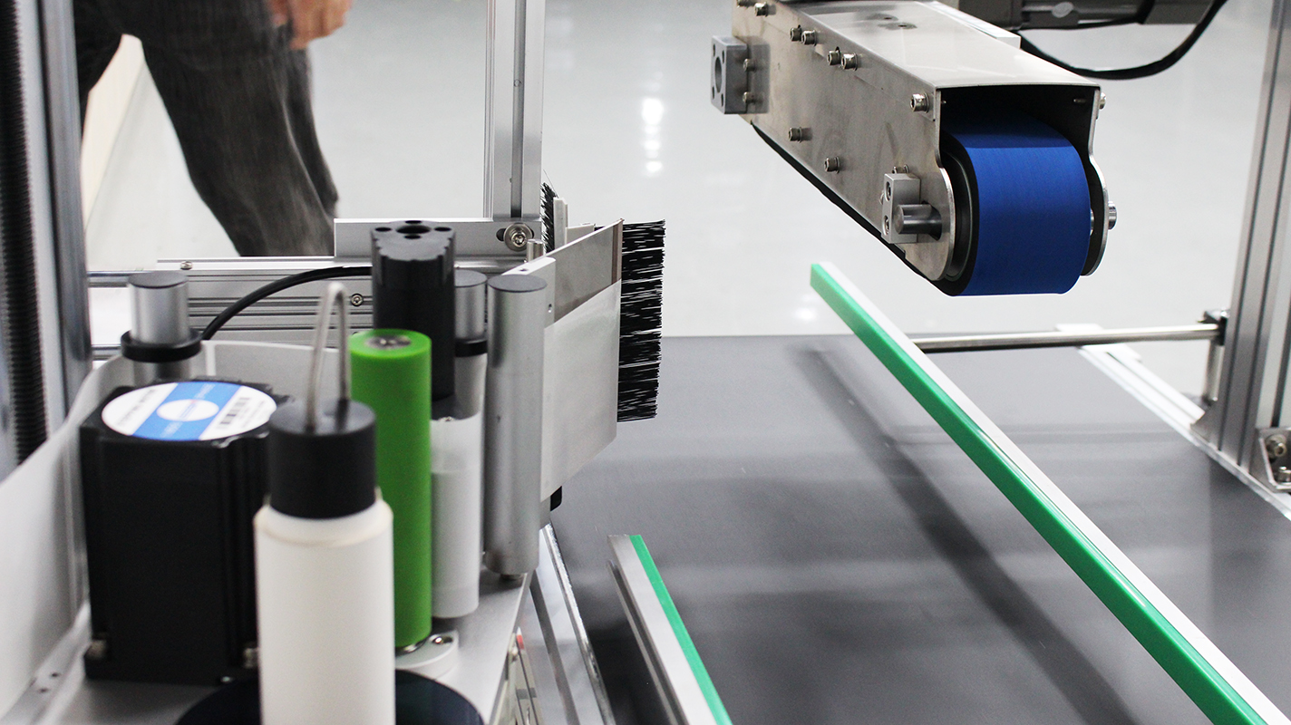 Automatic Grade Automatic Box wrap label applicator Corner labeling type Sticker Carton