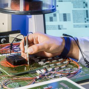 China Electric Heating Suits FCC Certification Testing For Global Export Products Authentication service wholesale