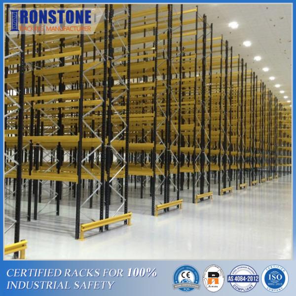 Quality Safe Operation VNA Steel Pallet Rack System For High Density Storage for sale