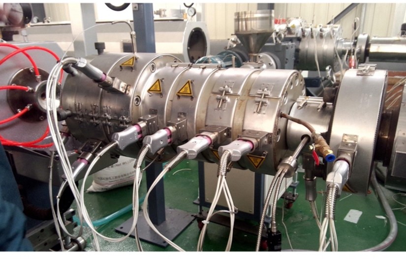 Customizable Plastic PVC CPVC Pipe Extrusion Machinery Production Line
