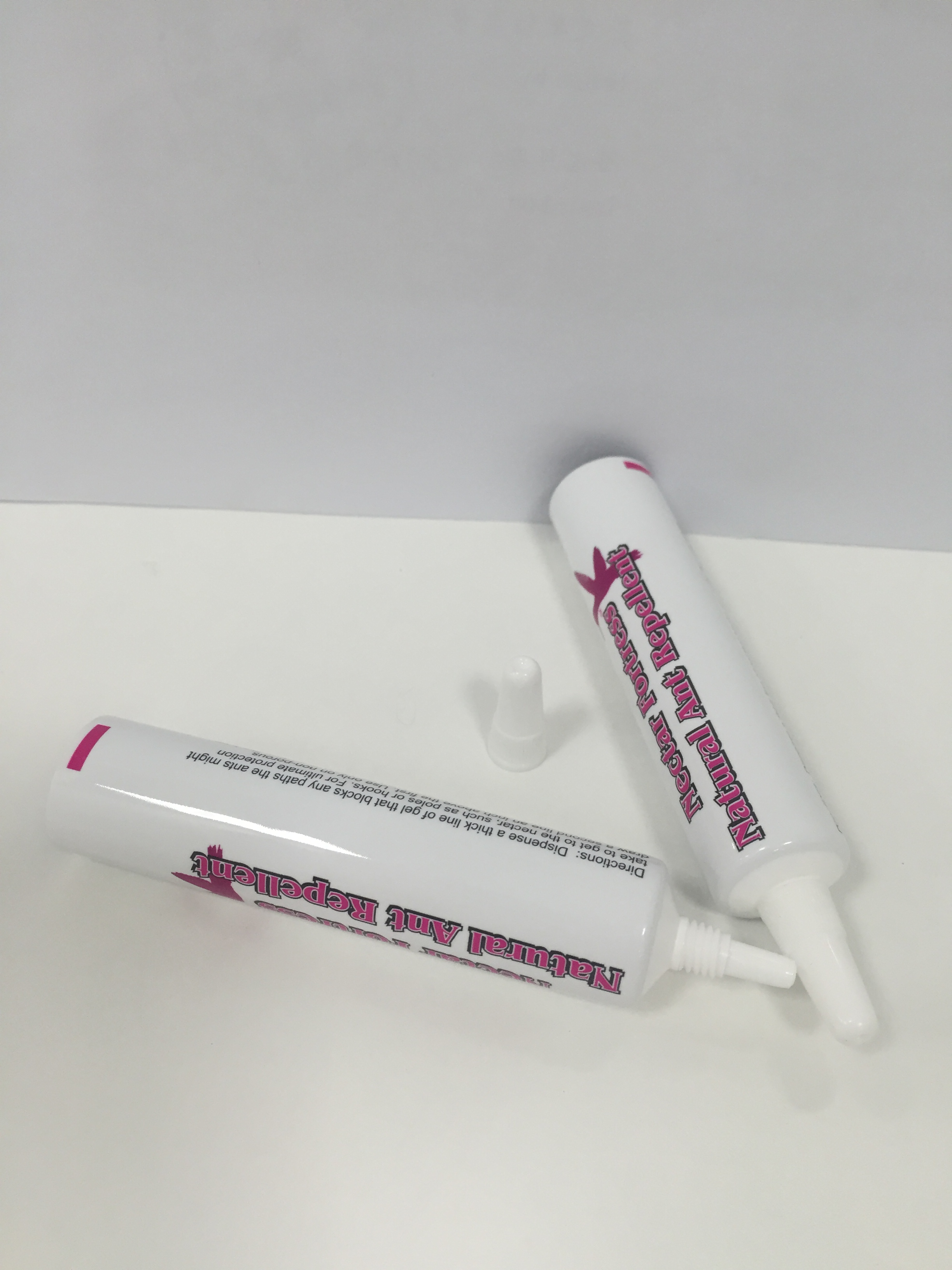 5ml-20ml Long Nozzle Cosmetic / Toothpaste Tube Packaging With Screw Cap