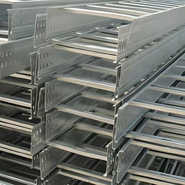 Wall mounted Steel Cable Ladder Tray 100mm-1000mm Low Maintenance