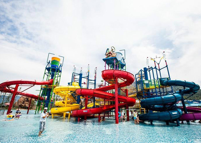 Super Boomerang Water Slide Fiberglass Commercial Water Slide Theme Water Park
