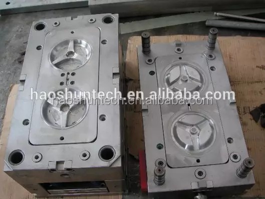 Customized Plastic Mould Tooling Prototype Manufacturer And Injection Shaping Molding Parts Of Car Brand Logo ABS
