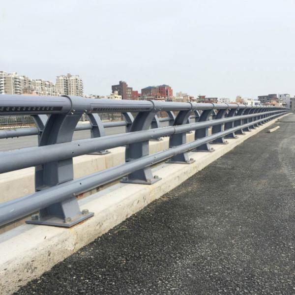 Road Safety Steel Barrier Bridge Guardrail For Traffic Road Standard AASHTO M-180