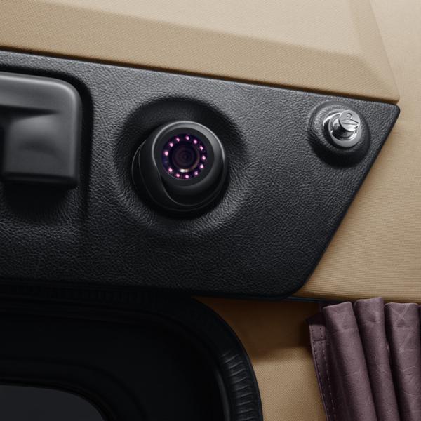 Foton Auman Galaxy Crossing Version 580hp 6X4 AMT Tractor with 5 Forward Shift Number and Advanced ISG12E5/4/3 Engine