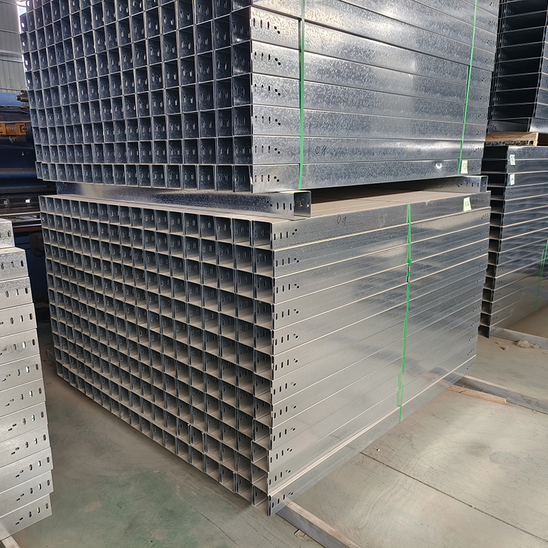 Ceiling Mounted Slotted Cable Tray Warehouse Lighting Cable Duct Support System