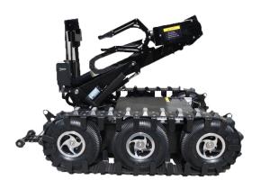 China Wireless / Wired Tactful Eod Robot Helps Move Dangerous Bombs With Mechanical Arm wholesale