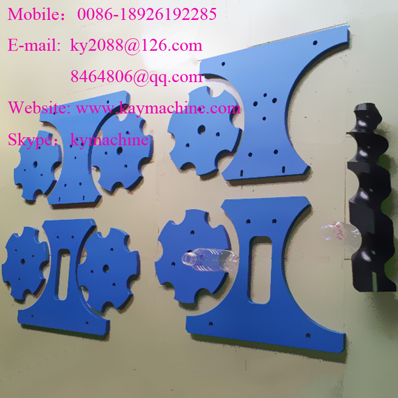 Worm screws in any type of plastic material for all requirements (available in various colours)