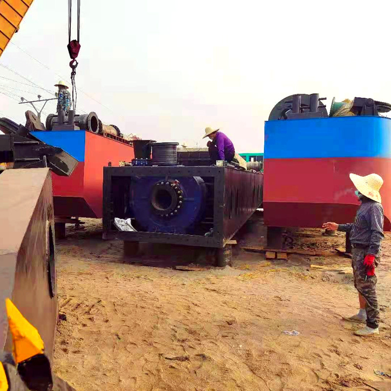 Diesel Enigne Hydraulic Dredger with Suction Pump and Anchor Rod