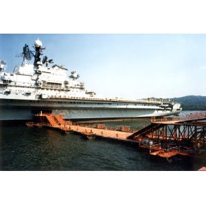 China 30m Trestle Bridge Temporary Military Pontoon Bridge wholesale