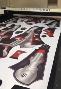 Laser Cutting Machine for Printed Fabric Banner Flag Tradeshow Jersey Cycling Wear