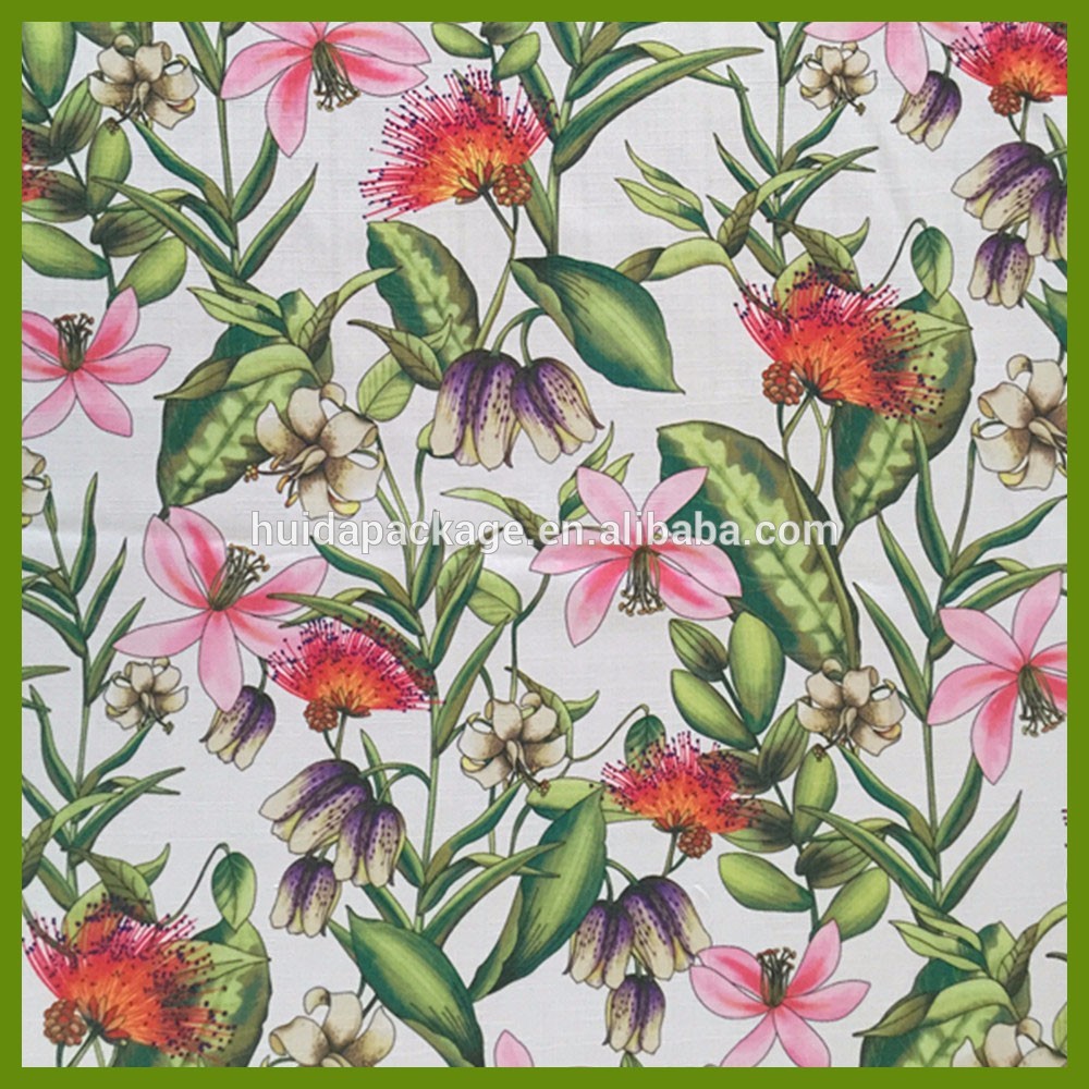 Eiffel Tower or La Tour Eiffel printed designs tablecloth made of 100% polyester woven fabric