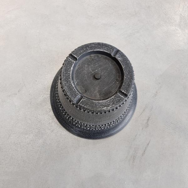 Assorted Colors Plastic Flower Pot With Drainage Holes