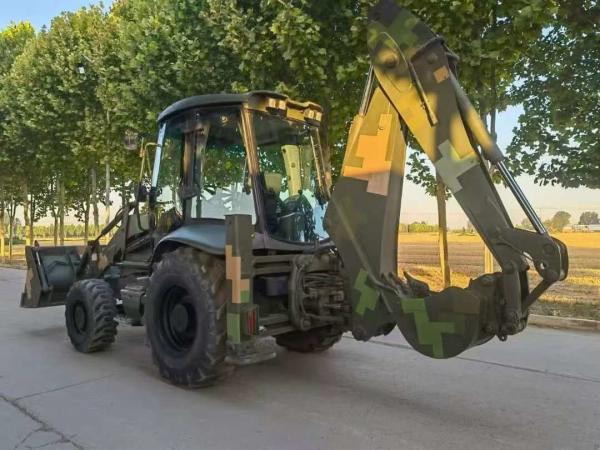 Quality Efficient And Multifunctional JCB 3CX Backhoe Loader From The UK for sale