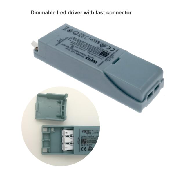 Indoor IP44 Recessed LED Downlight Smooth Dimming