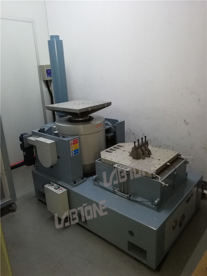 Vibration Testing Machine , Lithium Battery Safety Test Machine Frequency 3000Hz