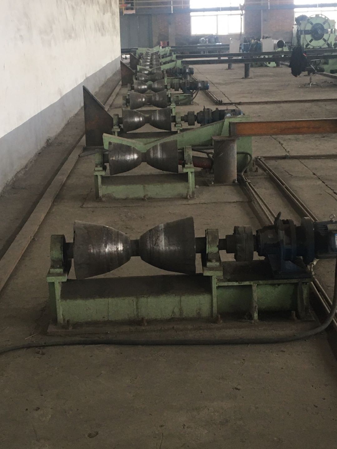Anti Corrosive Pipe Conveyor Rollers Conveyor Drive Rollers For Pipe Transmission