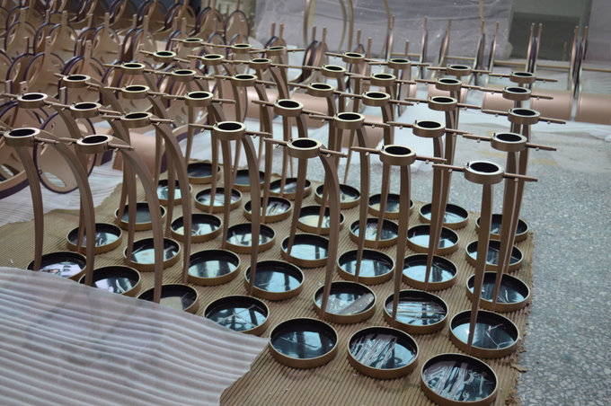 Shop Fixtures Store Merchandising Displays, Stainless Steel Retail Window Display Props