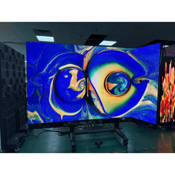 COB P1.25 4K Resolution COB LED Display with 600nits Brightness and 100000hours Lifespan for Indoor HD Video Wall