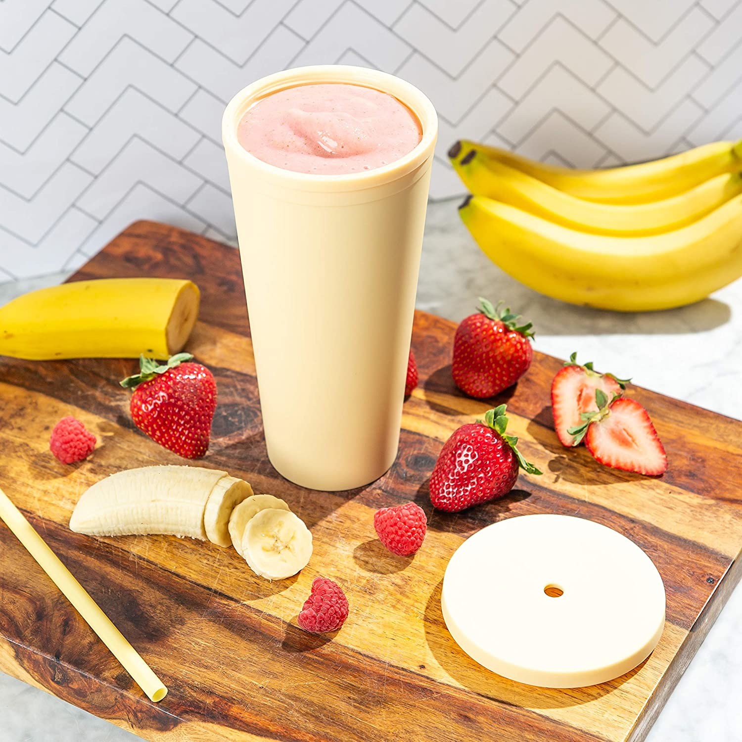 Durable 24 Pieces Reusable Plastic Tumblers Plastic Smoothie Cups With Lids And Straws Versatile Usage For Picnics Weddings Birthday Parties