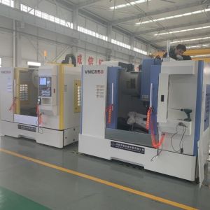 3 Axis VMC Machining Center 800x500x600mm Travel BT40 Spindle