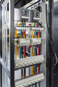China Data Center PDU Power Distribution Unit 22U Server Cabinet 48V wholesale