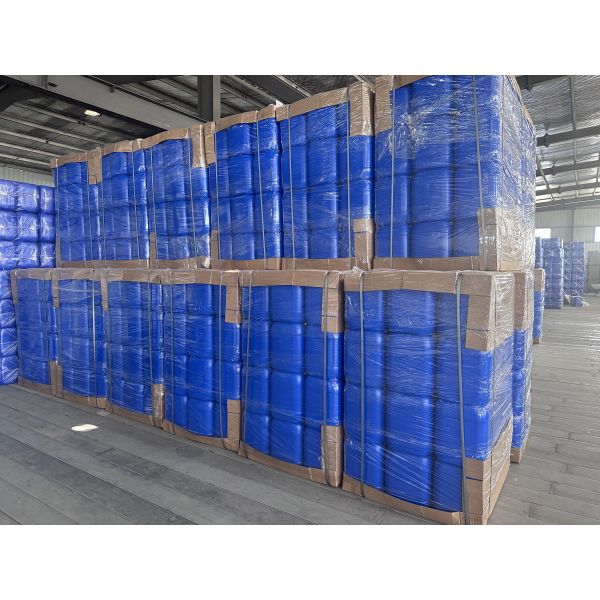 Molded-in Handle 15Liter Plastic Jerry Can For Easy Handling And Durable Storing Water