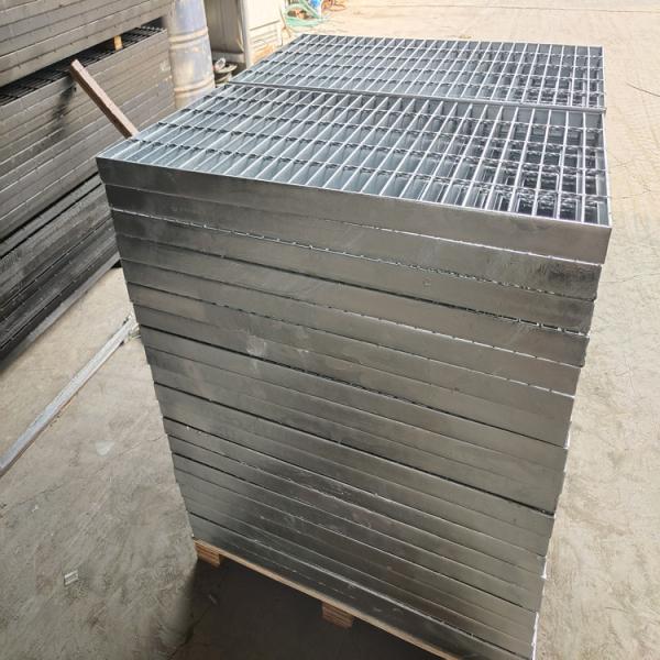 Shipbuilding Board Galvanized Serrated Bar Grating Grid Pedal Safety
