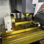 Chain Chip Conveyor VMC Machining Center VMC1270 with 3 Axes and 700mm Y Axis