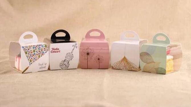 kraft paper sandwich box with window ,triangle sandwich box for packaging,Cardboard Box With Clear Window Burger Sandwic