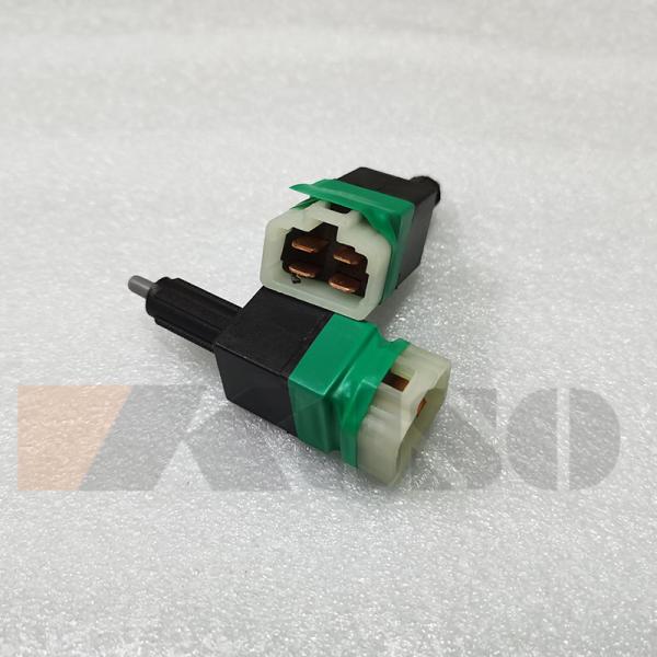 Quality Brake Light Switch And Stop Lamp Switch Hino 700 Parts for sale