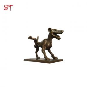 China Bronze Dog Sculpture Statue Custom Garden Metal Sculpture Cast Brass Dog Home Decor Classical Art Statue wholesale