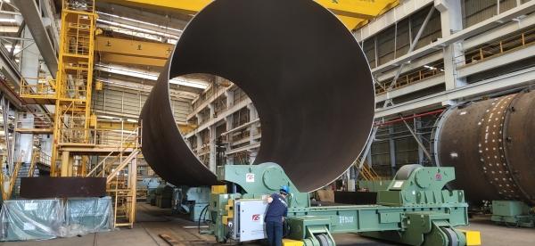 Quality Hydraulic Jacking Fit Up 1000T Pipe Welding Rotator for sale