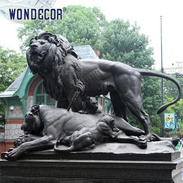 Animal Art Large Bronze Lion Statue Life Size Metal Casting And Polishing