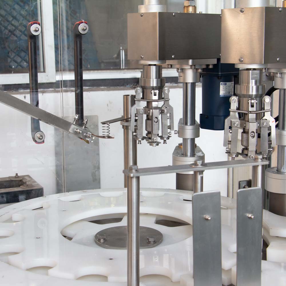 High Speed Automatic Aluminium Cap Sealing Machine Multi Head Ropp Capping Machine
