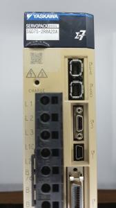 China SGD7S-2R8A20A Yaskawa 400w Power Output Servopack Servo Driver on sale