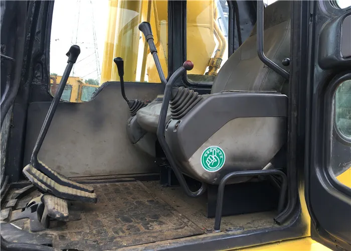 22 Ton Used Excavator PC220 - 6 Hydraulic Crawler Used Komatsu Excavator PC220-7 PC220-8 PC200-6 PC200-7 PC200-8 PC240-8