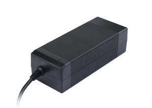 48W Universal AC DC Power Adapter , 50-60hz 24V 2A AC To DC Power Supply Adapter 