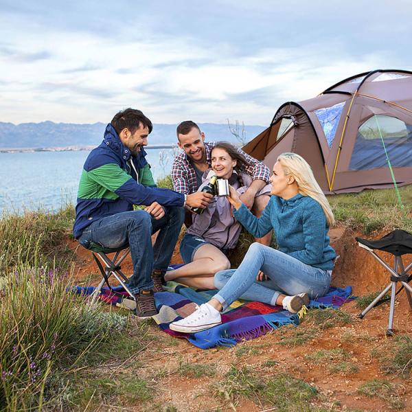 Double Layer Breathable 190T Polyester Pop Up Camping Tent
