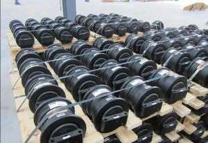 China High Strength Kobelco Roller SK330 Excavator Bottom Track Rollers LC64D00005F1 on sale