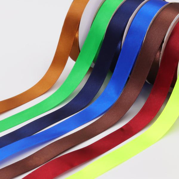 Quality Smooth Decorative Satin Ribbon 25MM Width Luster Style Customized Color for sale
