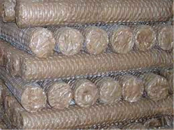 Anti Oxidation 2m Wide Hexagonal Wire Mesh With 20mm Mesh