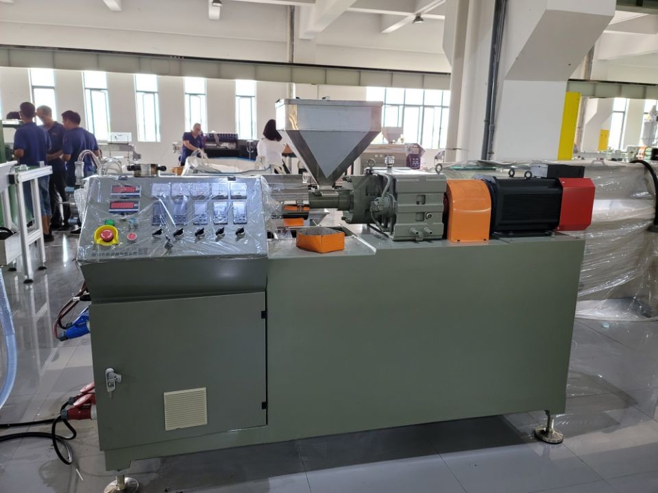 PP PC PETG PCTG Capillary Tube Small Straw Extrusion Machine