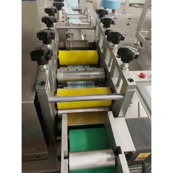 speed 120pcs per min 3ply Face Mask Machine Low Failure Rate With one Output Line