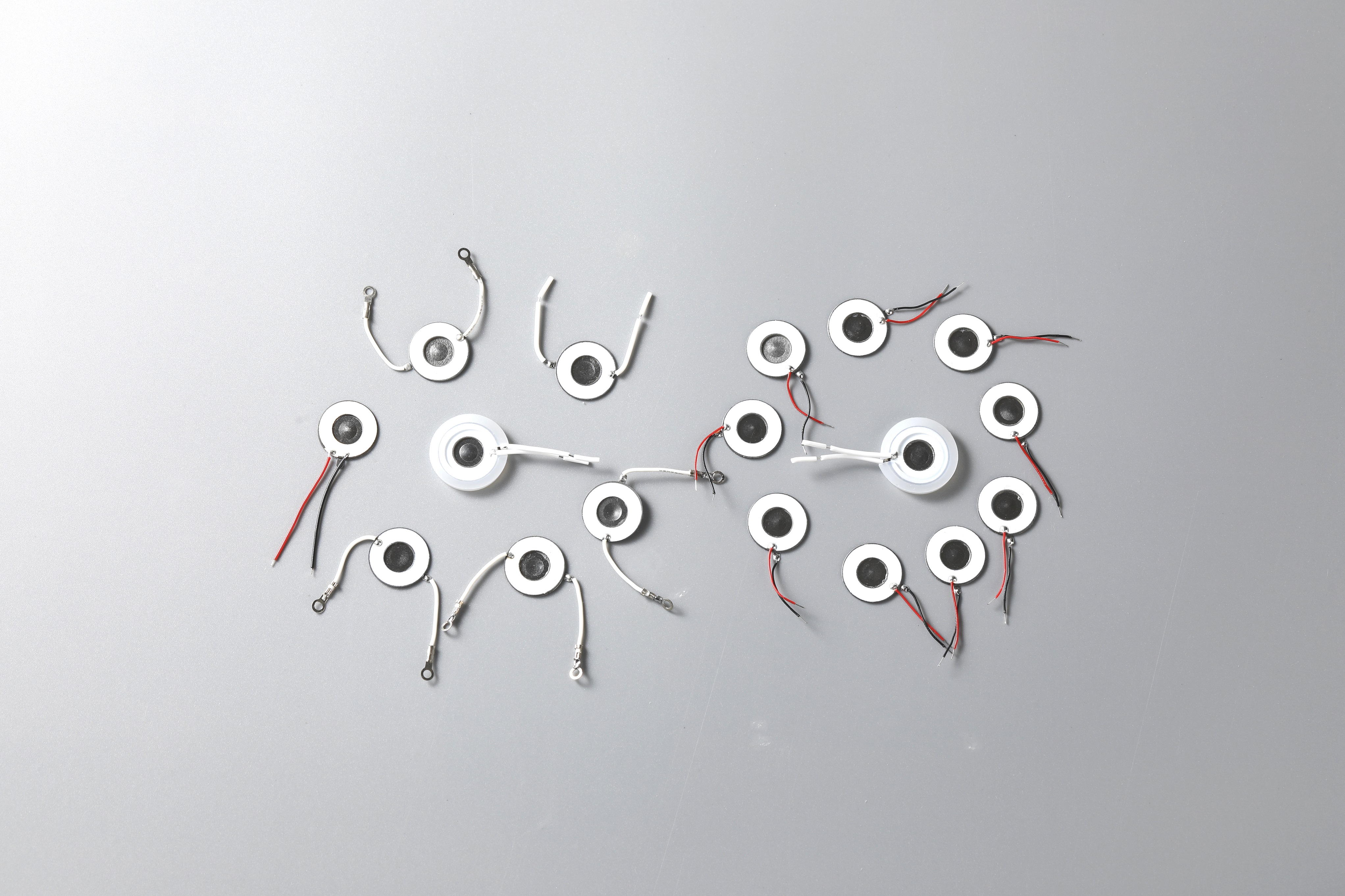 Ultrasonic Piezoelectric Ceramic Disc Atomizer Microporous Plate Precision control