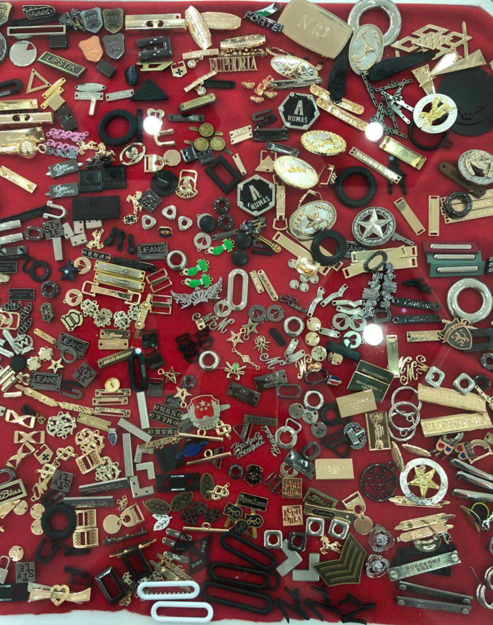 2021 Latest High Quality Zamak Alloy Denim Jeans Button Factory Made Metal Button