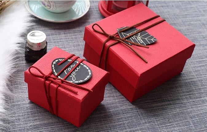 Custom design gradient color luxury paper packaging gift box with lid,Paper Flower Box Florist Bouquet Box Packaging Ros