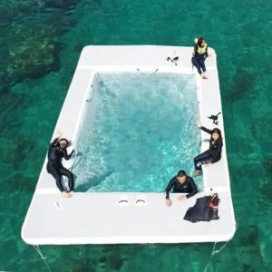 China Portable Inflatable Yacht Ocean Pool Inflatable Jellyfish Pool on sale
