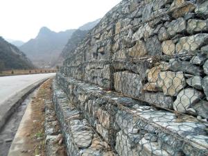 China 80x100mm Gabion Hexagonal Wire Mesh Security Cage Retaining Wall wholesale